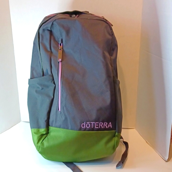 Doterra Handbags - doTERRA Backpack Gray Green Pink Lots of Pockets